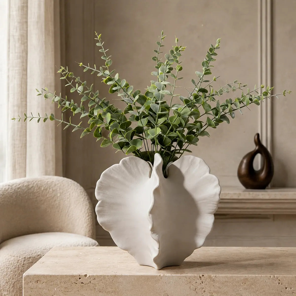 Vasemuse White Modern Ceramic Coral Vase