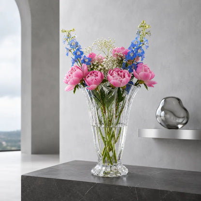 Vasemuse Clear Fluted Pedestal Glass Vase